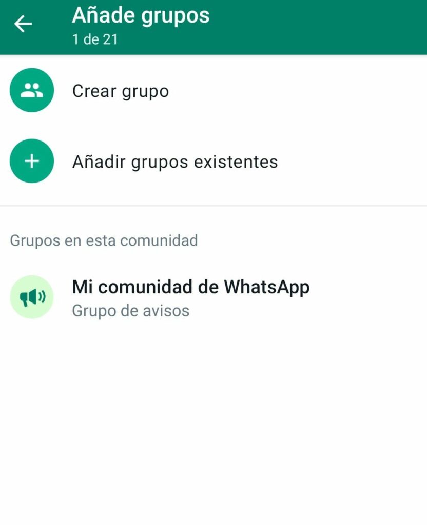 Visualización de segundo paso de la configuración de comunidades en WhatsApp.