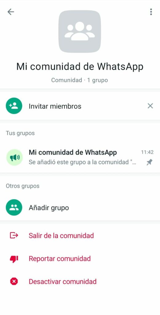 Captura de pantalla. Menú de una comunidad de WhatsApp.